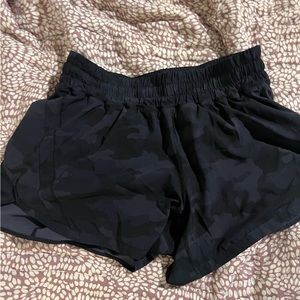 Camo Lululemon Hotty Hot Shorts